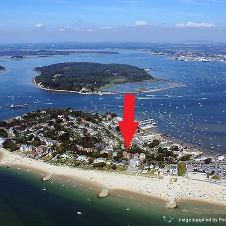 Top Floor Sandbanks Apartment With Free Parking Just Minutes From The Beach And Bars Canford Cliffs Buitenkant foto